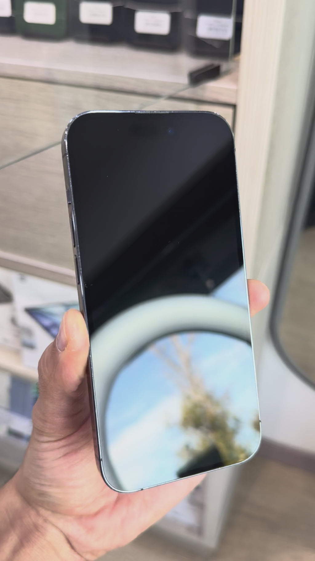 iPhone 14 Pro 128 Go batterie 83%