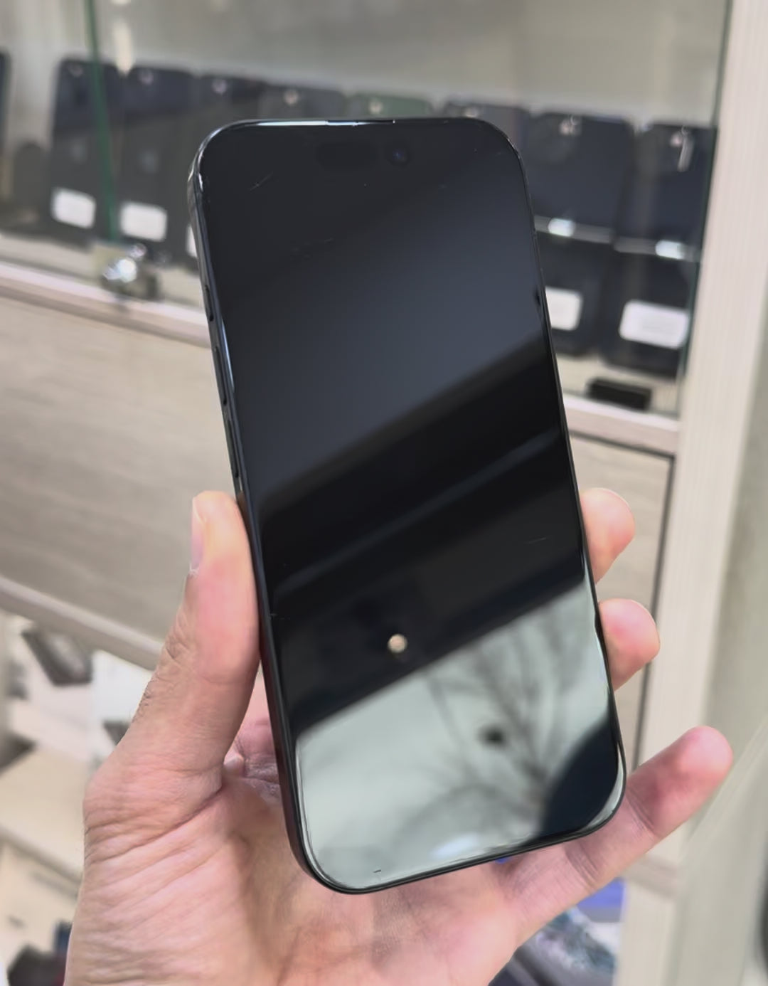 iPhone 16 Pro 256 Go batterie 93%