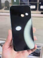 iPhone 16 128 Go batterie 90%