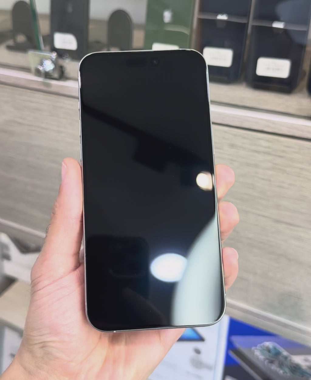 iPhone 15 Pro Max 256 Go batterie 87%