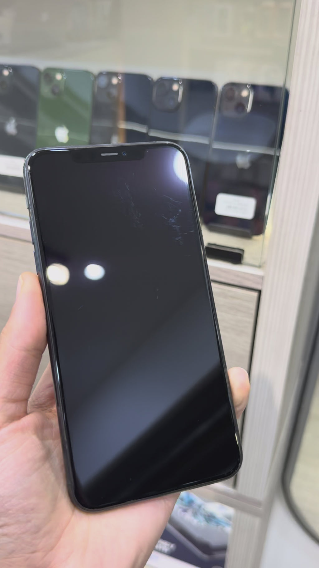 iPhone 11 Pro Max 64 Go batterie 76%